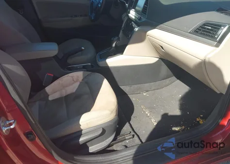 2018 Hyundai Elantra Value Edition из США, поврежденный, VIN 5NPD84LF2JH293986